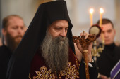 Počela proslava stogodišnjice proglašenja Srpske patrijaršije: Patrijarh poručio da je "SPC prožeta narodom i da narod jeste crkva"