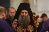 Patrijarh Porfirije u ponoć služi liturgiju u hramu Svetog Save