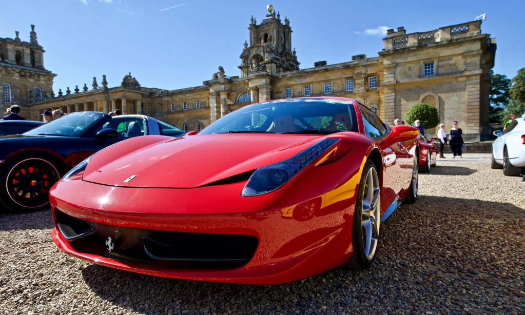 Lista najskupljih automobila u 2026: Rolls-Royce na vrhu, Bugatti i Pagani odmah iza, a od cifara nam se vrti u glavi