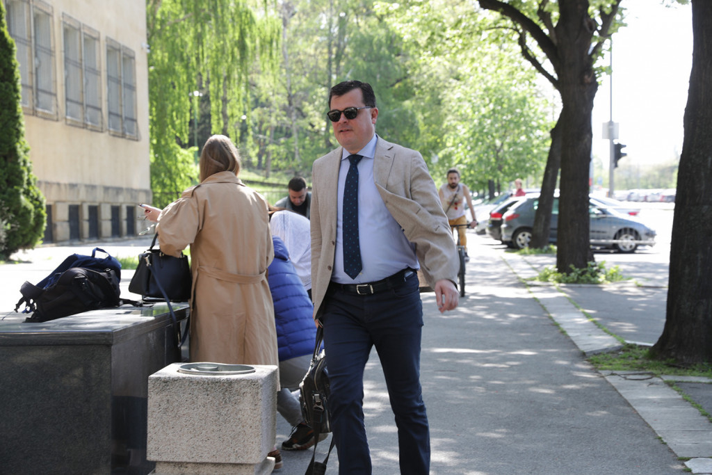 Odloženo pripremno ročište Veljinoj ekipi: Novi advokat Belivuka i Miljkovića nije bio spreman (FOTO/VIDEO)