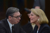 U toku važan sastanak: Aleksandar Vučić sa Karen Donfrid (FOTO)