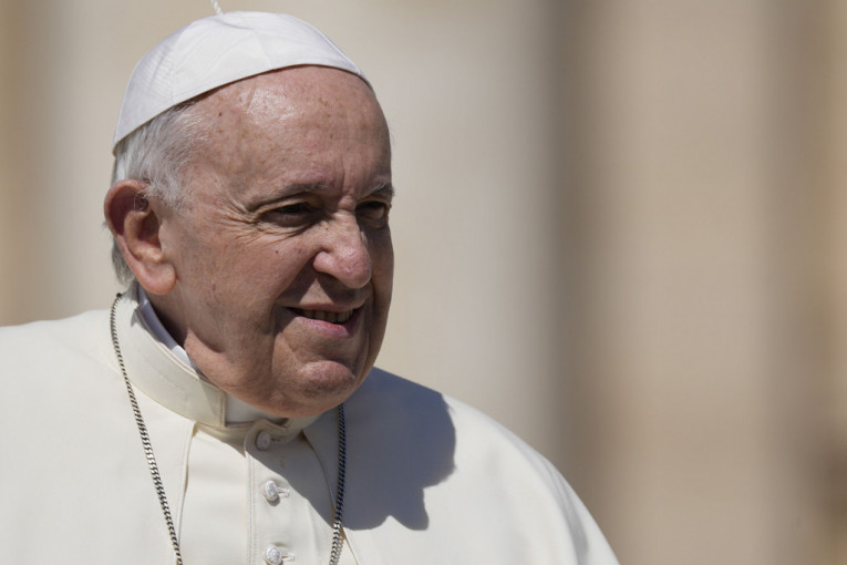 Papa Franja: Ne povlačim se, voleo bih da posetim Moskvu i Kijev