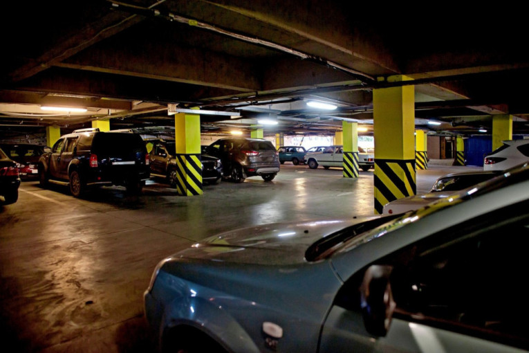 Tržište nekretnina je eksplodiralo: Garažno mesto košta kao garsonjera, pazare ih da bi ih izdavali