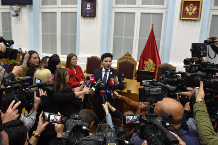 Održana konstitutivna sednica Vlade Crne Gore