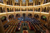 Većina Orbanu i Demohrišćanskoj stranci: Ovako izgleda novi saziv mađarskog parlamenta