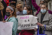 "Moje telo, moja odluka": Senat nije izglasao zabranu abortusa!