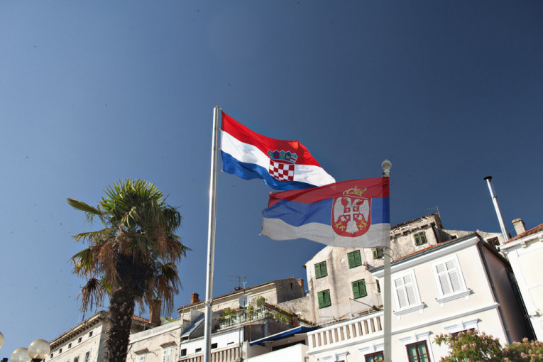 Hrvatska pretnjama demonstrira "evropske vrednosti": Hoće da zaustavi Srbiju na putu evrointegracija da bi zaštitila zločince