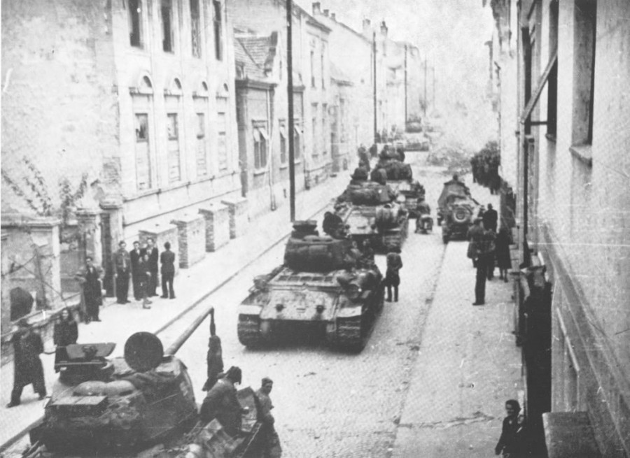 Smrt je dolazila iz podzemlja: Neprijatelj se krio u kanalizaciji, mladići gubili razum tokom poslednje akcije osobođenja srpskog grada