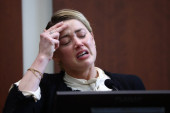 Pijan ili drogiran? Amber Herd na sudu objavila uznemirujuće fotografije Džonija Depa! (FOTO)