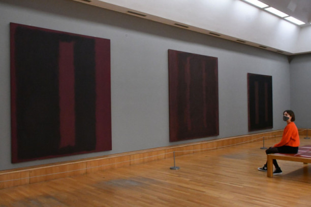 Kamenjem na “Mona Lizu”, nožem na “Noćnu stražu”: Kako su sve uništavana remek-dela