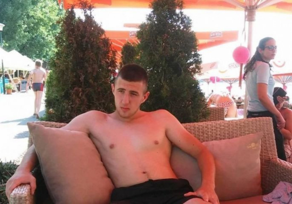 Unuk iz pakla: Baki na rođendan iskopao oči, pa je dokrajčio šrafcigerom