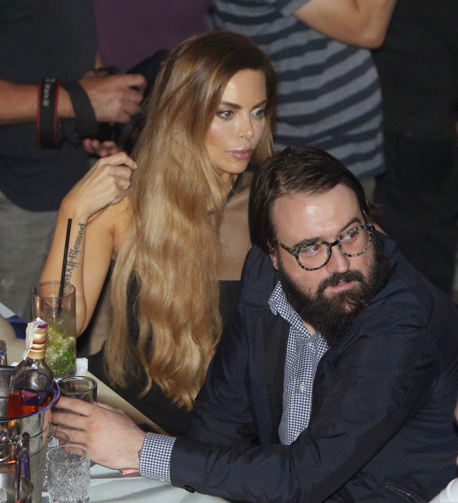 Ovako je Ristović u stvari živeo s voditeljkom: I kada se šuškalo da se razvode, on je s Nikolinom slavio ljubav (FOTO)