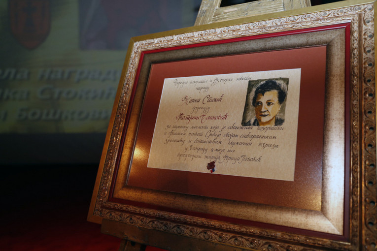 Nela Mihailović je nova dobitnica prestižne nagrade "Žanka Stokić": Priznanje za 30 godina veličanstvene karijere