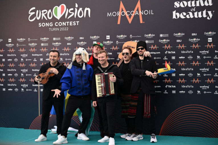 Šabački vašar otišao na Evroviziju! Ko su predstavnici Moldavije koji su osvojili Srbe: Braća u odelu zasvirala užičko (VIDEO)