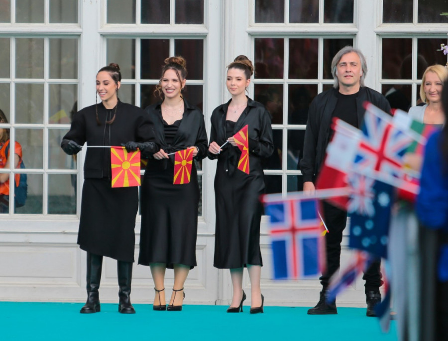 Prekršila zakon! Predstavnica Severne Makedonije bacila zastavu na pod! Sledi joj povlačenje? (FOTO)