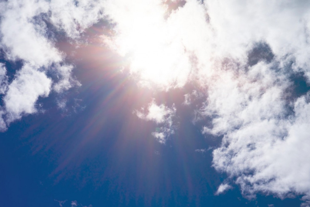 Misterija  koja je vekovima zbunjivala ljude: Evo zašto je nebo zapravo plavo