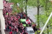 Gradonačelnica Amsterdama zabranila slavlje titule u centru, a onda je usledila osveta "ajaksovaca" (VIDEO)