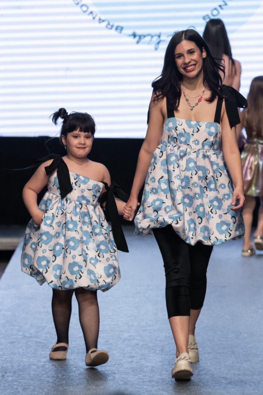 Najemotivniji momenti 19. Serbia Fashion Week-a: Mali manekeni oduševili publiku (FOTO)