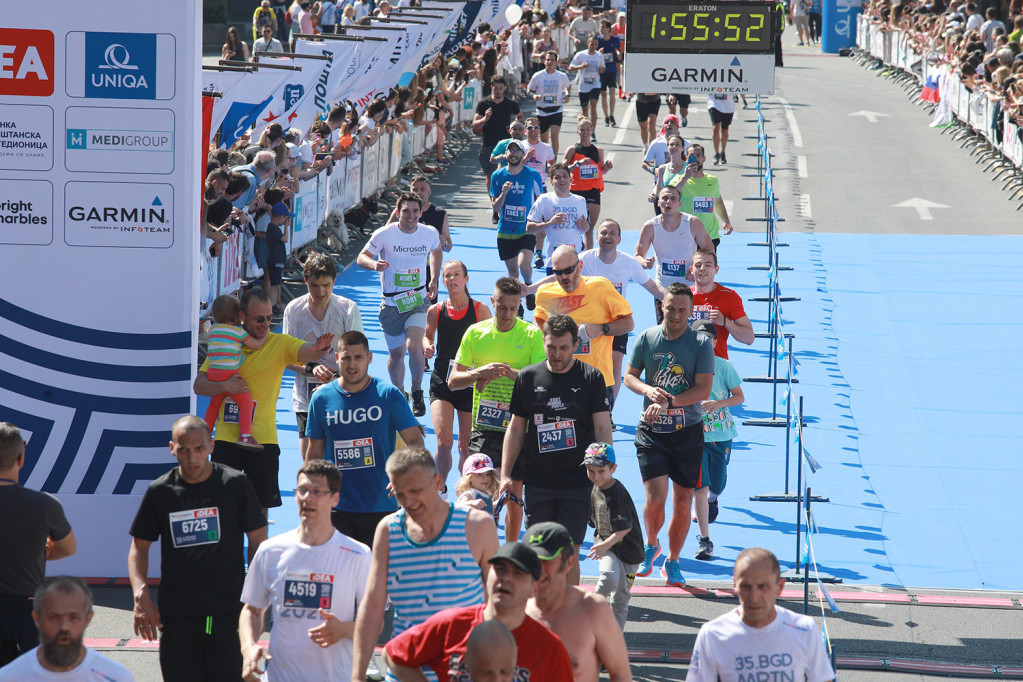 (MAPE) Više od 100 linija GSP-a menja trasu: Kompletan spisak svih izmena u javnom prevozu zbog Beogradskog maratona