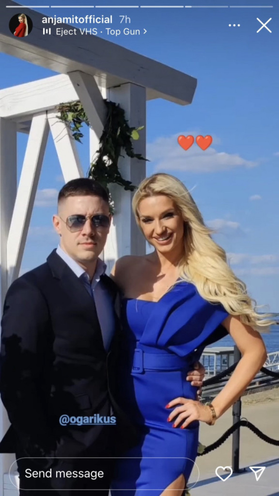 Hit detalj s devojačke večeri Anje Mit! Glumica nije skidala osmeh s lica: Jedan poklon ju je posebno raznežio! (FOTO)