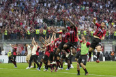 San Siro podrhtava – Milan stavio obe ruke na Skudeto!
