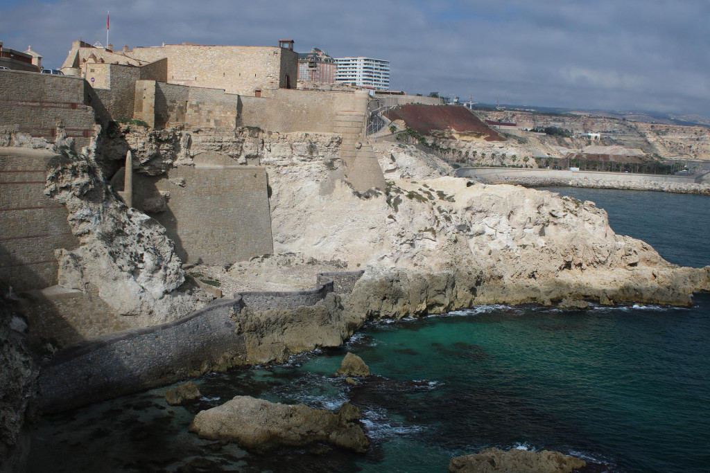 Španija ponovo otvara kopnene granice sa Marokom:  "Rezultat bilateralnog rada obavljenog sa marokanskim vlastima"