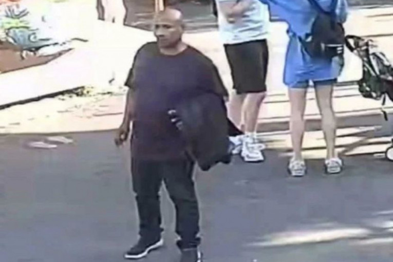 Bez srama! Opljačkao majku sa decom ispred Zoo-vrta: Ukoliko prepoznate ovog muškarca odmah javite policiji (FOTO/VIDEO)