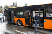 Stravična nesreća na putu: Autobus udario u bilbord - 14 putnika poginulo!