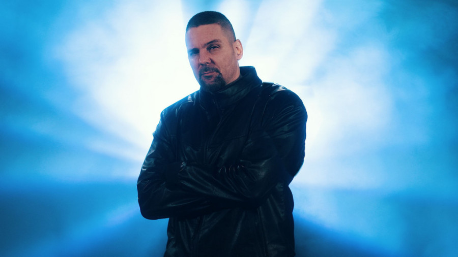 Sunshine predstavlja novu pesmu i spot: Nemoralne devojke i Čajkovski (FOTO/VIDEO)