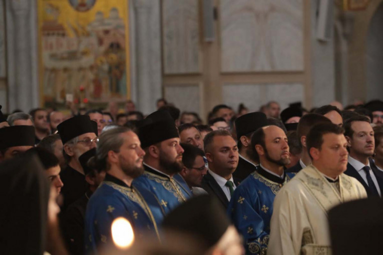 Amerikanci masovno prelaze u pravoslavlje! Episkop Ruske zagranične crkve iznenadio sve podacima
