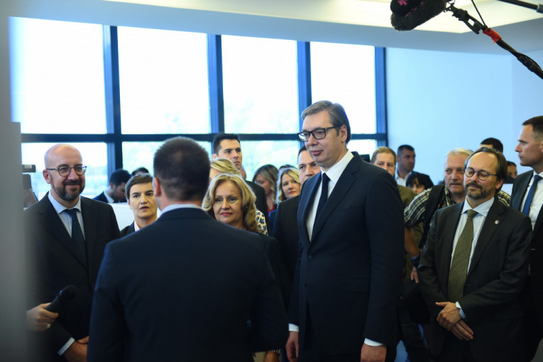 Vučić i Mišel posetili Naučno-tehnološki park, zajednički projekat sa EU, potpisan sporazum