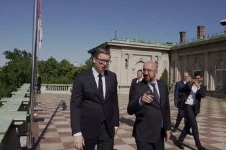 Cilj Srbije je da ubrza svoj evropski put: Vučić objavio snimak nakon sastanka sa Šarlom Mišelom - poslao snažnu poruku (VIDEO)