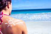 Osvežite i zaštitite vašu kožu tokom tropskog leta: Saveti za zdravu i blistavu kožu