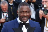 Idris Elba kakvog do sada niste videli: Uloga zbog koje je dobio ovacije u Kanu (FOTO/VIDEO)