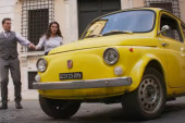 Moguća „Nemoguća misija“: Tom Kruz juri ulicama Rima u malenom žutom „fići“ (VIDEO)