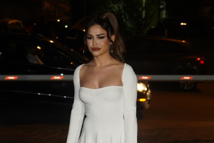 "Roditelji su bili u dugovima zbog mene": Aleksandra Mladenović o poslu, depresiji i privatnom životu