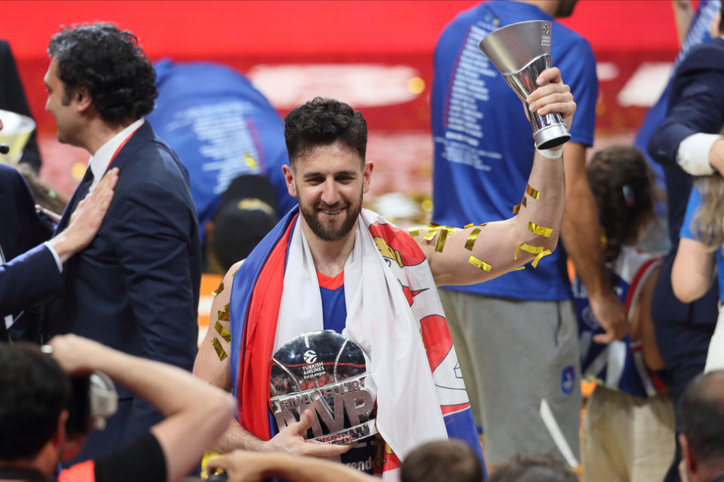 Micić nije znao da je prvak Evrope: Mislio sam da je nerešeno, pa video da se moji raduju!