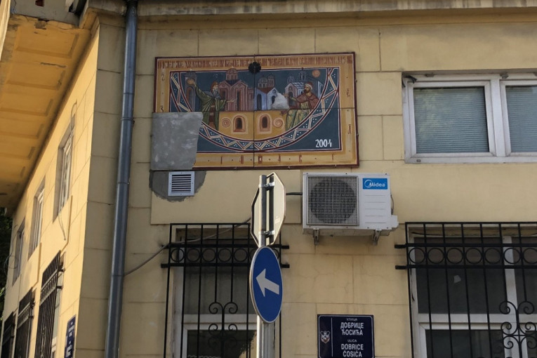 Srbin napravio sat 200 godina pre Švajcaraca: Evo koja zgrada na Kosančićevom vencu čuva uspomenu na njega (FOTO)