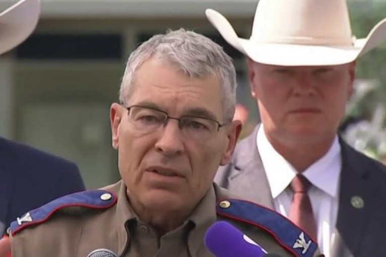 Šef Odeljenja za javnu bezbednost Teksasa: Reakcija policije u Juvaldiju bila je pogrešna i tačka (VIDEO)