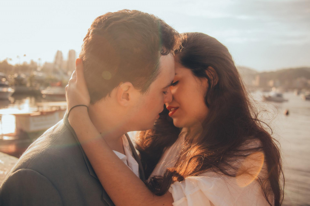 Poljubac otkriva kakva će vam biti veza: Evo šta se događa kada se usne spoje