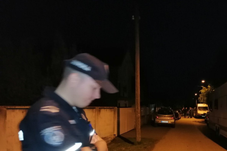 24sedam saznaje: Ovo je pozadina krvavog napada u Jakovu, prve fotografije sa mesta pucnjave (FOTO/VIDEO)