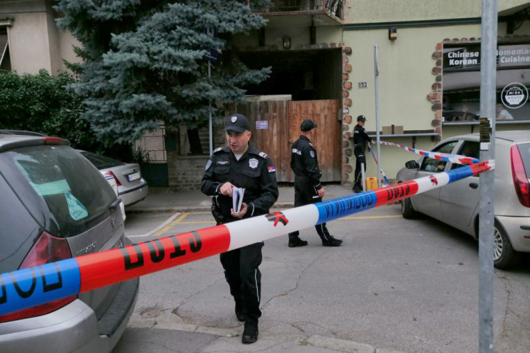 Horor na Voždovcu: Sin ubio majku, policija pronašla telo sa povredama glave
