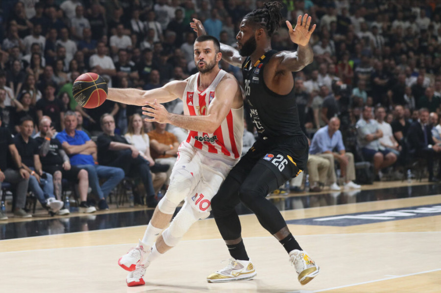 Partizan produžio finale AdmiralBet ABA lige! Ludilo u Pioniru završeno posle tri sata!