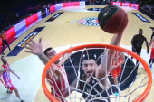 Brutalno, brutalno! Pogledajte kako je Avramović zakucao za plus 21! (VIDEO)