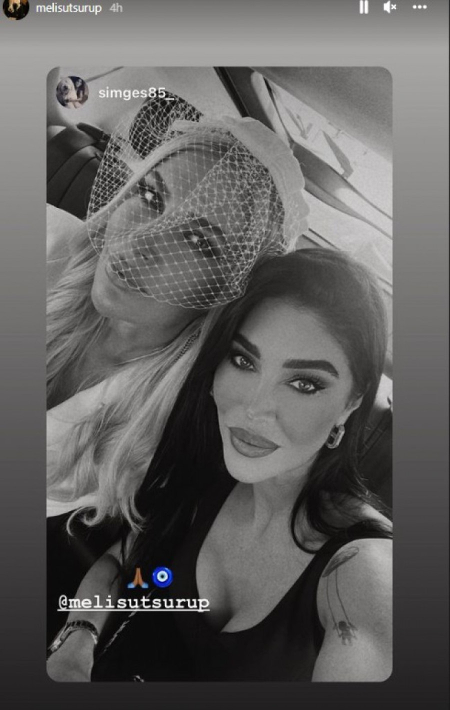 Bivši suprug Emine Jahović se oženio dve decenije mlađom plavušom: Evo šta za to vreme radi pevačica (FOTO)