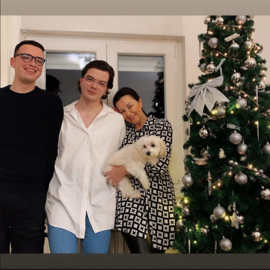 Dragana Katić otkriva šta se dešava u njenom domu kad sin dolazi iz Nemačke: Od šporeta se ne odvaja, a ovo je neizbežno