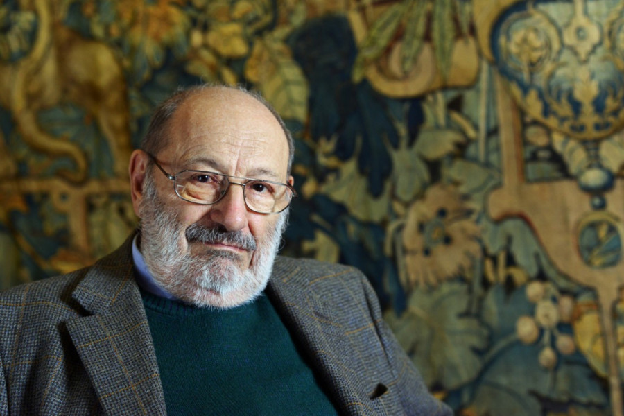 Pogledajte kako je izgledala impresivna biblioteka Umberta Eka: Knjige je ređao na specifičan način (VIDEO)