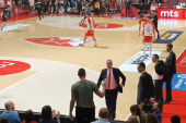 Au, kakva podrška stiže Zvezdi! NBA as u hali, pao i zagrljaj sa Radonjićem! (VIDEO)