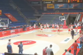 Ovako izgleda povratak košarkaša obe ekipe u praznu halu! Čuje se samo škripa patika (VIDEO)
