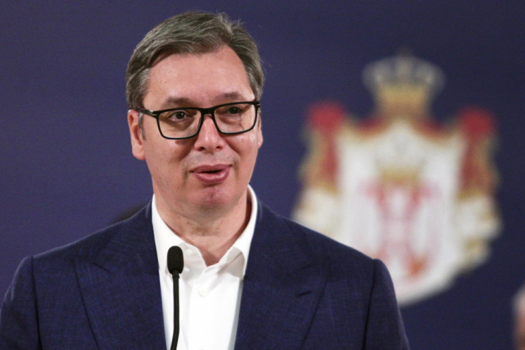 Predsednik Vučić danas sa srpskom decom iz regiona: Ugostiće ih u 10 časova